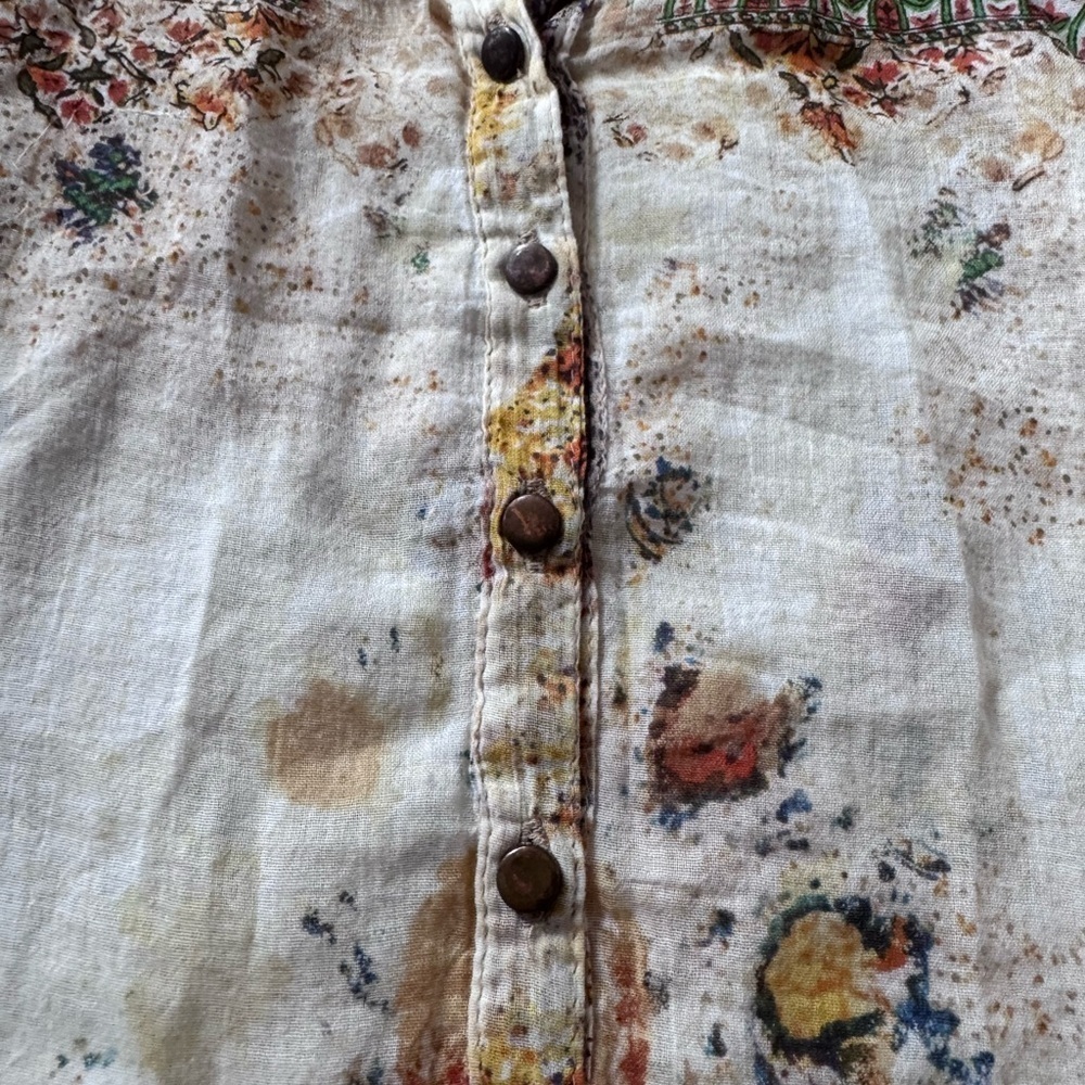 Floral Relaxed Buttoned Blouse with Mandarin Collar - Picture 14 of 15